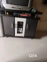 ALMOST NEW TV UNIT