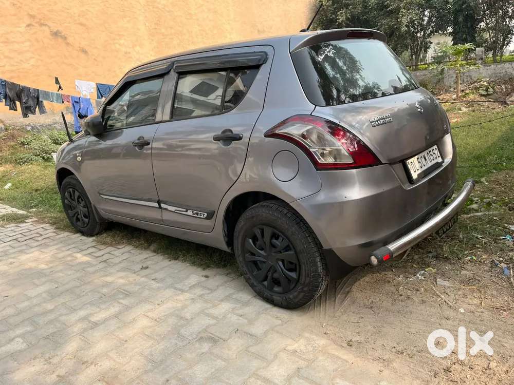 Maruti Suzuki Swift 2015 CNG & Hybrids 93000 Km Driven