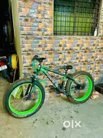 Fat tyers cycle no scratches on cycle new cycle