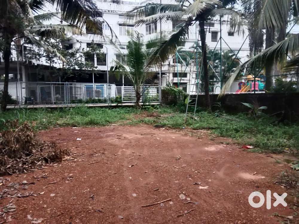 6 cent behind Kalamassery municipal office