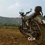 PUNE YEZDI ROADSTER BLACK MINT CONDITION - Price Negotiable