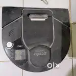 Neato robotic vaccum cleaner - XV signature