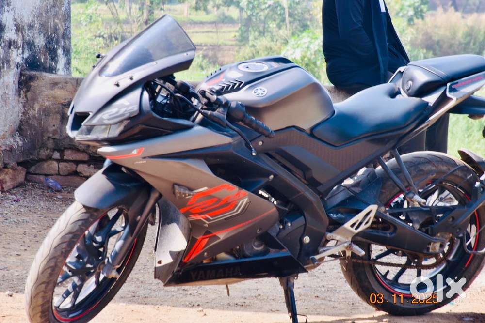 R15 v3 excellent condition