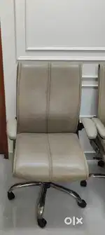 Office Boss luxery chair