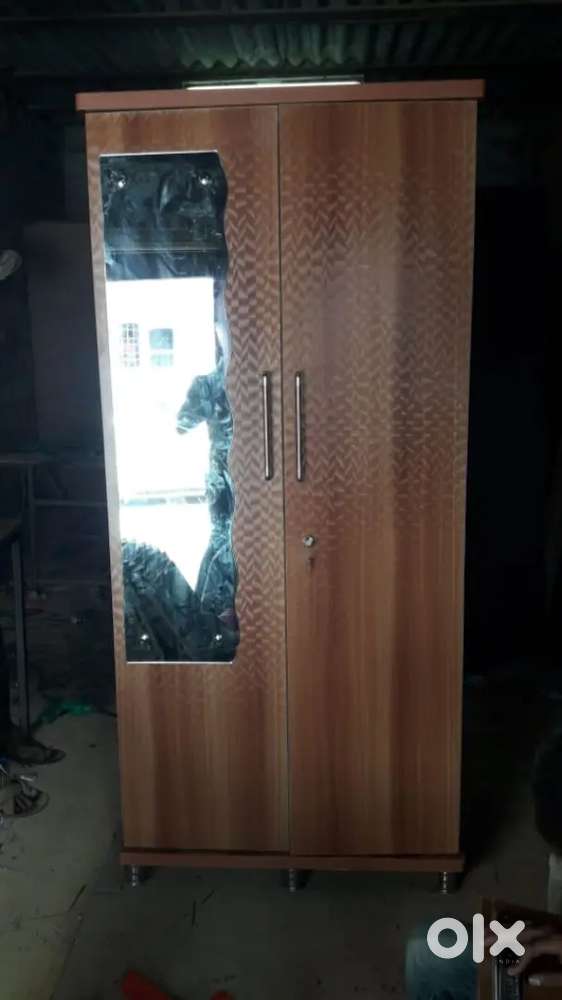 WARDROBE 2DOOR MODEL SIZE MODEL AVAILABLE
