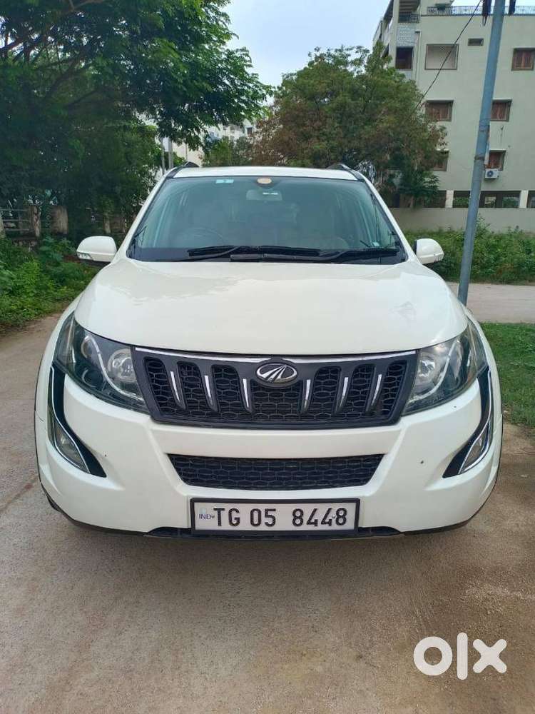 Mahindra XUV500 2.2 W10, 2016, Diesel