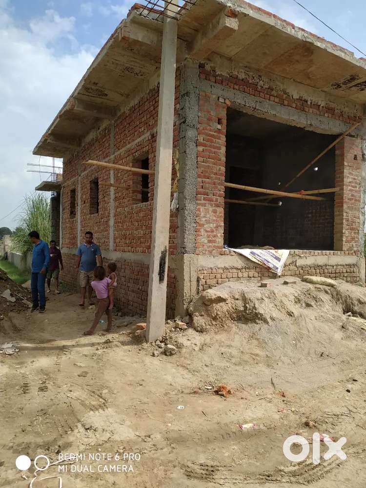 नोएडा स्थित एक बहुत आकर्षक निवेश लायक प्लॉट।