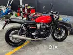 Triumph Street Twin 900