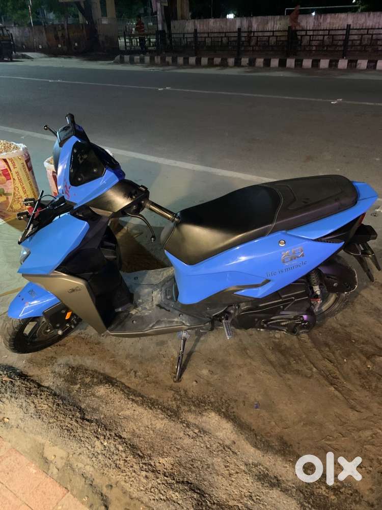 Good condition Hero Xoom for urgent sell