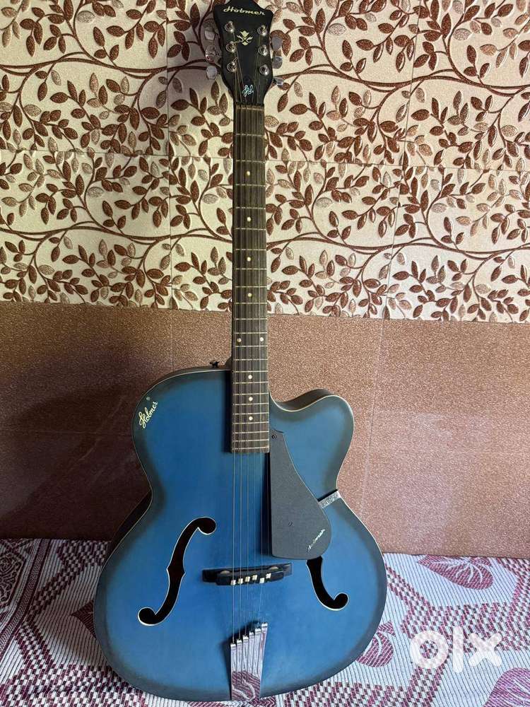 Selling old Hobmer guitar
