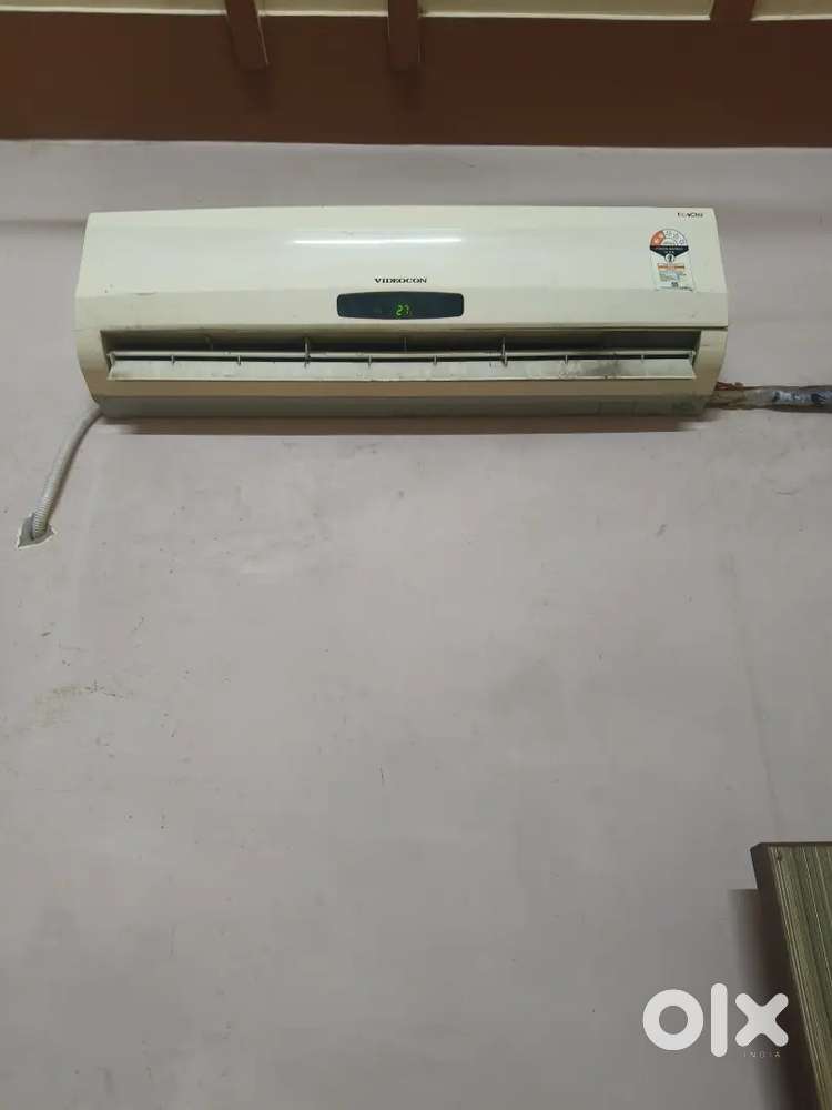 VIDEOCONE 2 STAR INDOOR & LLOYD OUTDOOR