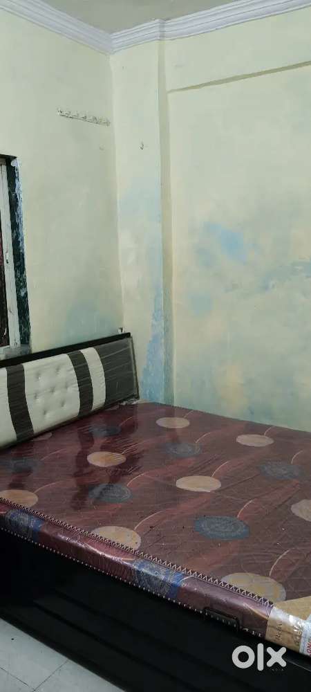 1bhk flat on heavy deposit also for n investment