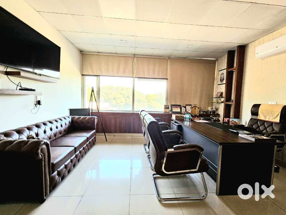 office space fully furnished available for rent