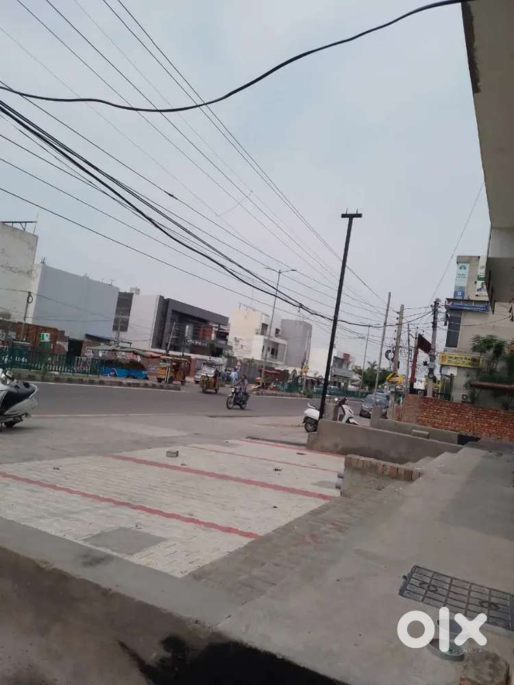 Basement hall near BSNL Park Sangrur with good looking from road.