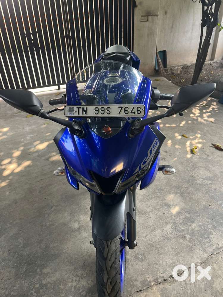 YAMAHA R15v3