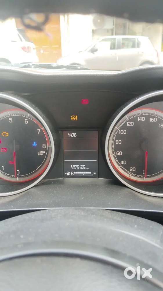 Maruti Suzuki Swift 2019(MH parcing )