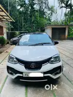 Toyota Etios Liva V Dual Tone, 2019, Petrol