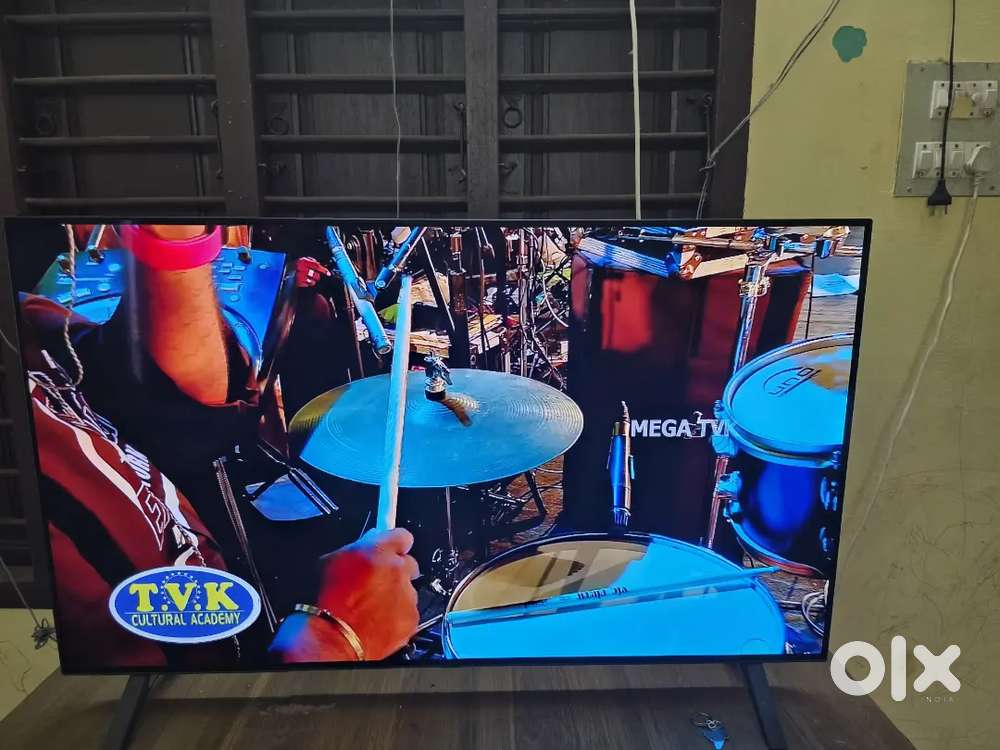 LG OLED 48INCH