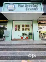 300 sft cafe showroom available on lease at T Complex Ravinagar Sq