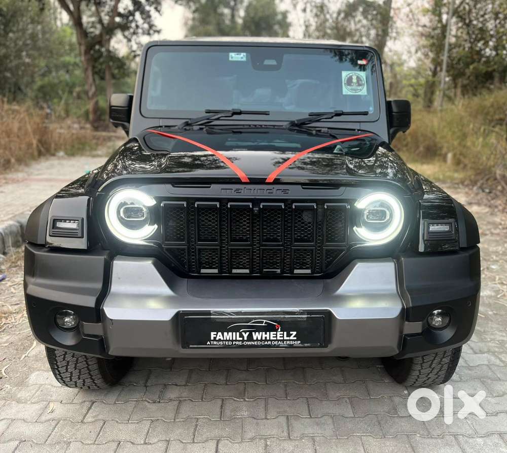 Mahindra Thar Roxx AX7 L Petrol AT 2WD, 2025, Petrol