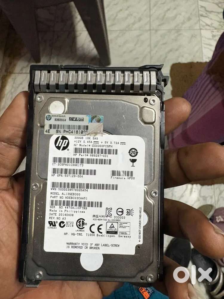HP 300GB 2.5 SAS INTERNAL HARD DRIVE WITH CADDY