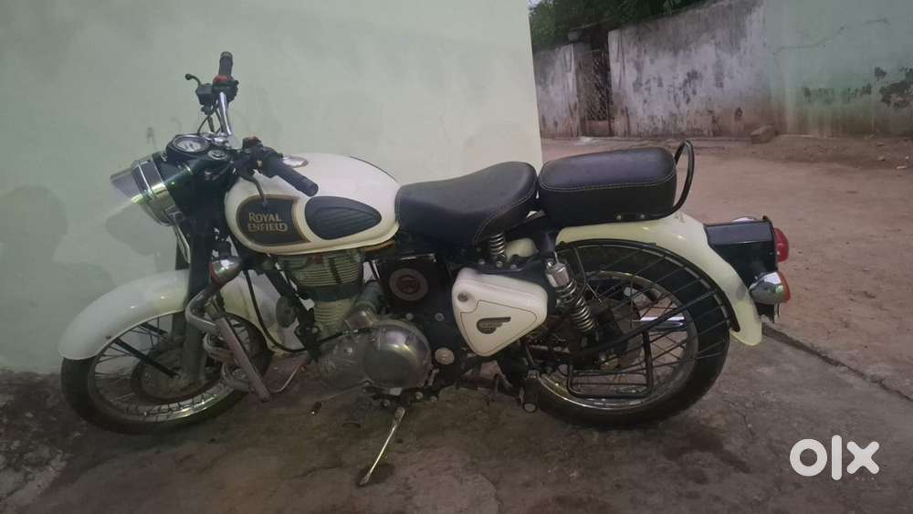 Neat Good condition genuine reading