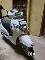 Honda activa 125  bs4
