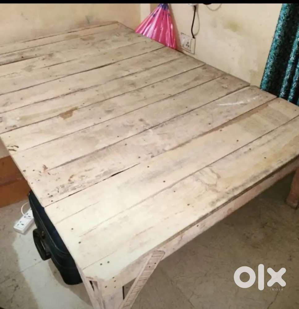 Wooden takhat