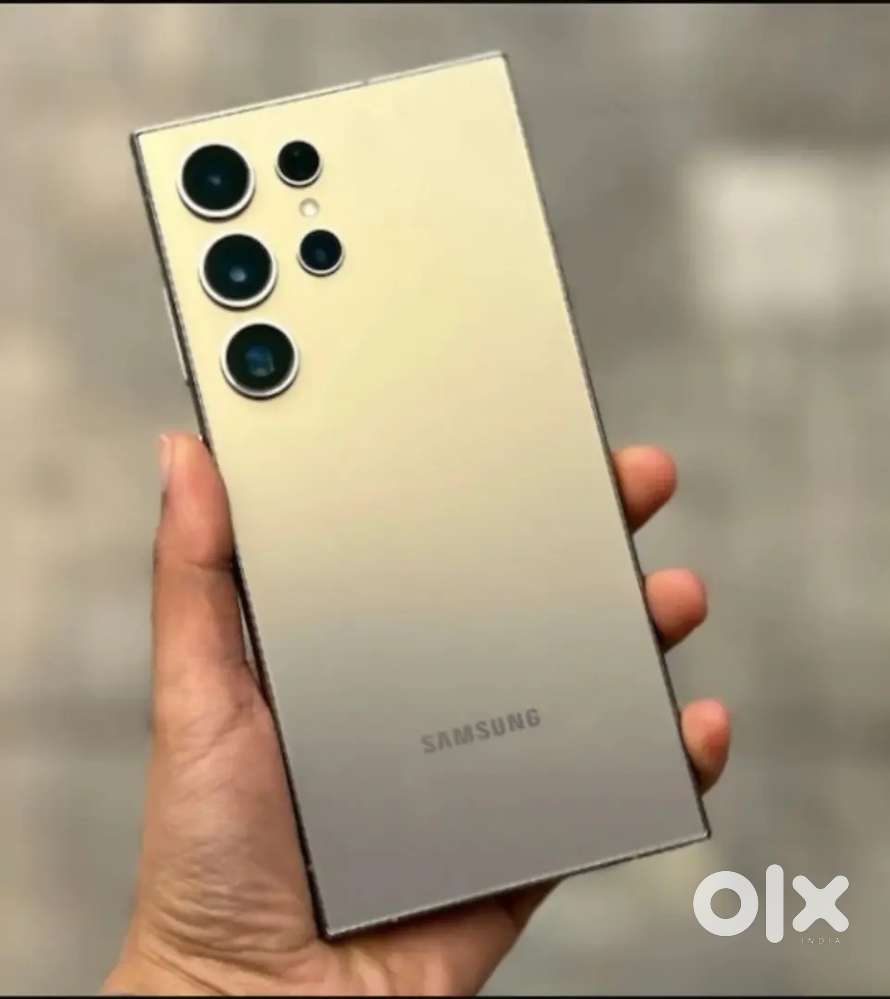 Samsung s24 ultra only 1 month old.