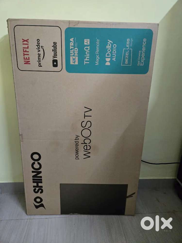 SoSHINCO 4K LED 50 inch TV DISPLAY BLANK.