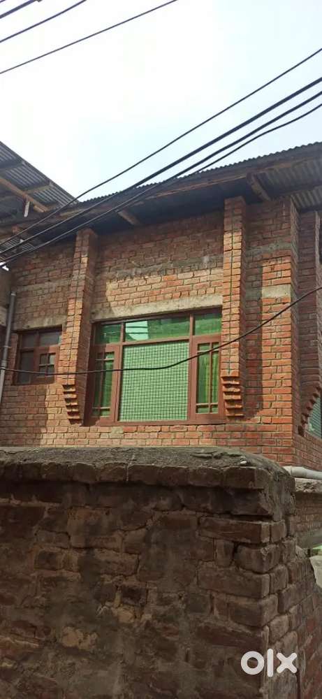 2 bed rooms with 2 attached washroom kitchen and sitting area also
