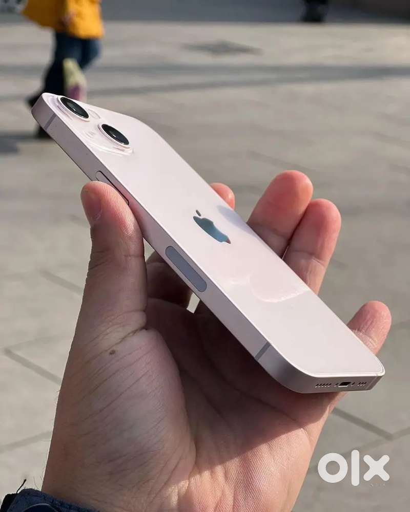 Iphone 13 get refurbished at genuine price in Your budget