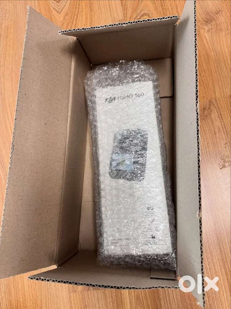 DJI Osmo 360 Adventure Combo