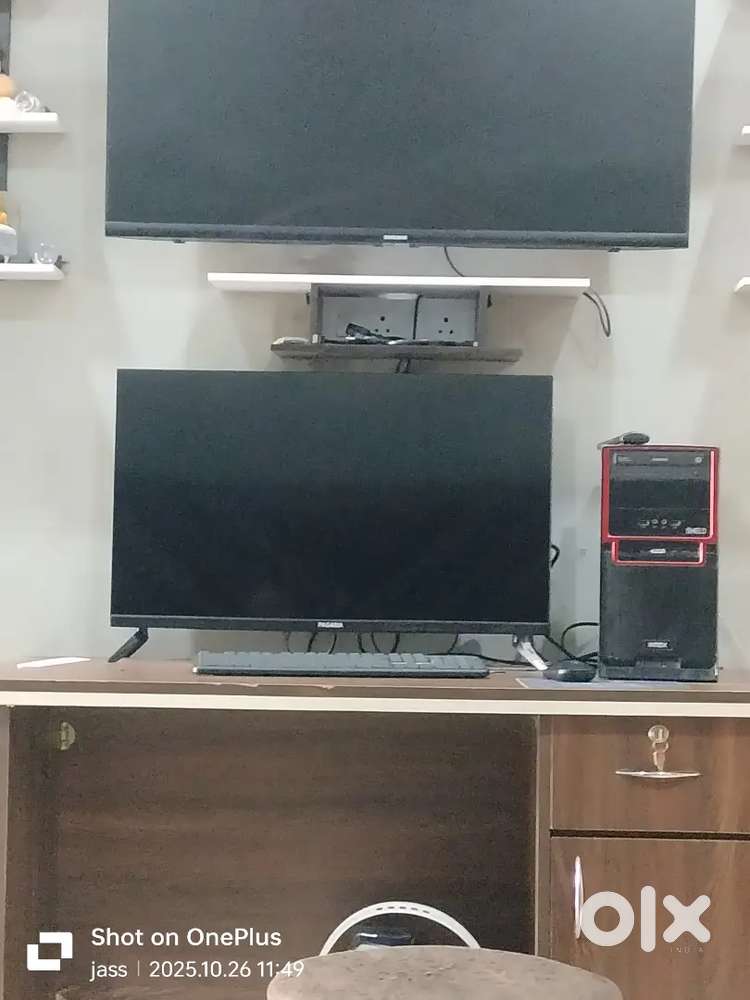 32inch led pagaria with cpu 500gb with hdmi lead main supply lead