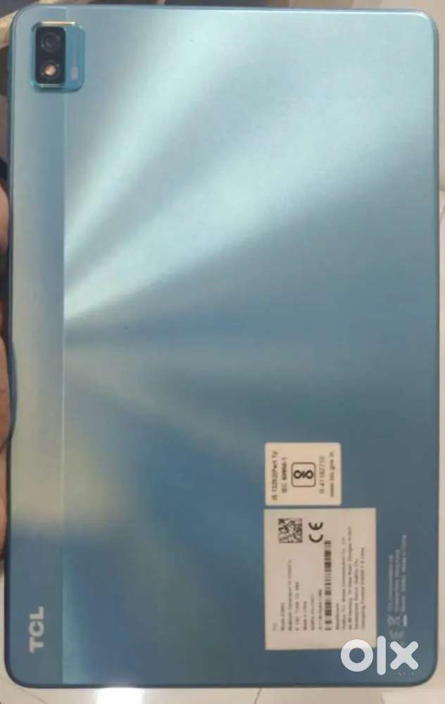 New tcl tab 10 with full box