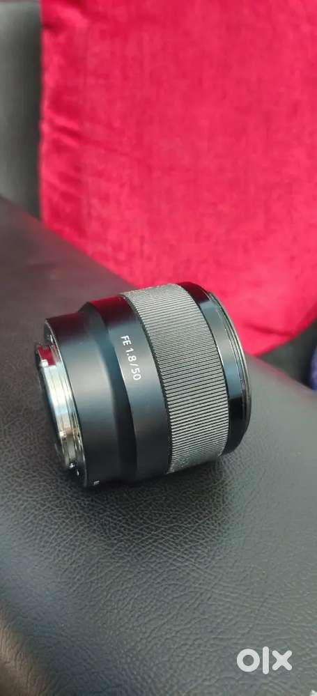 Sony 50mm lens 1.8 good condition