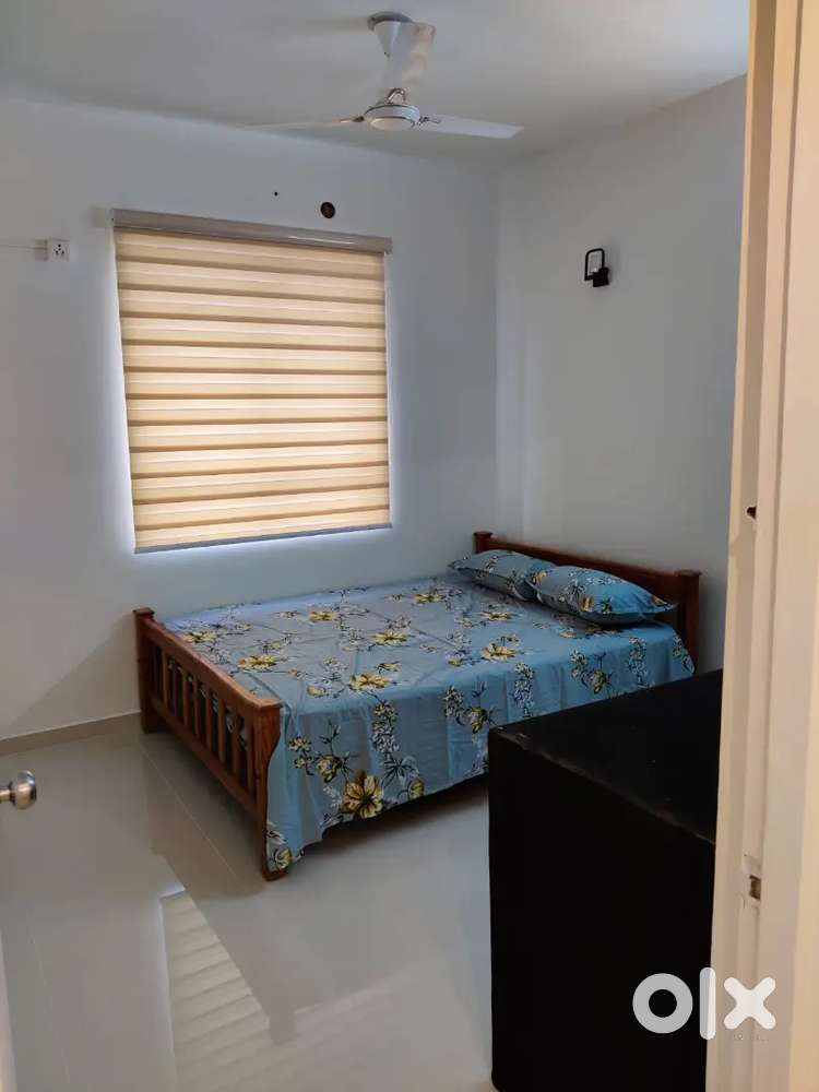 PRESTIGE 2BHK FULLY FURNISHED FLAT RENT