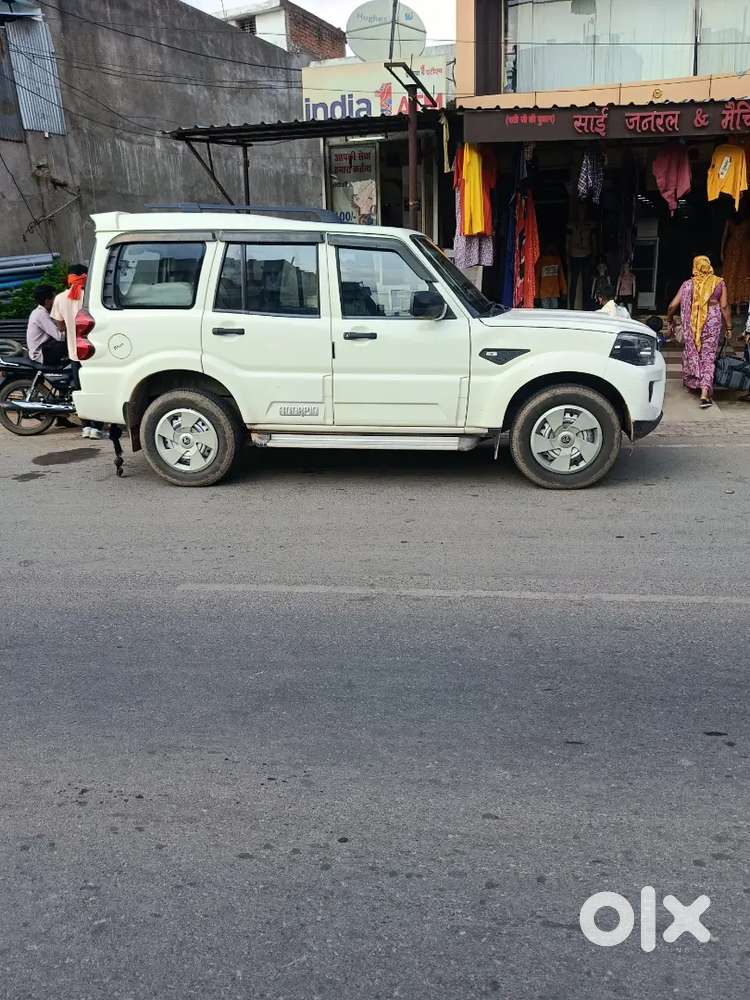 Mahindra Scorpio 2022 Diesel 102300 Km Driven