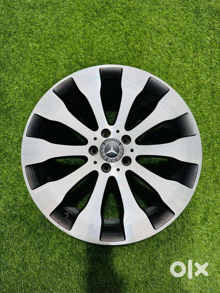 MERCEDES ORIGINAL ALLOY WHEELS 20 INCH (GOOD CONDITION)