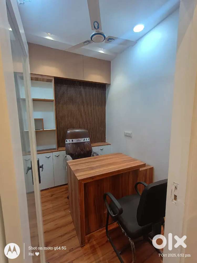 LUXURIOUS FULLY FURNISHED OFFICE AT RENT PALASIYA INDORE