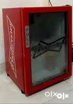Small *NOT WORKING* Fridge/ STORAGE BOX