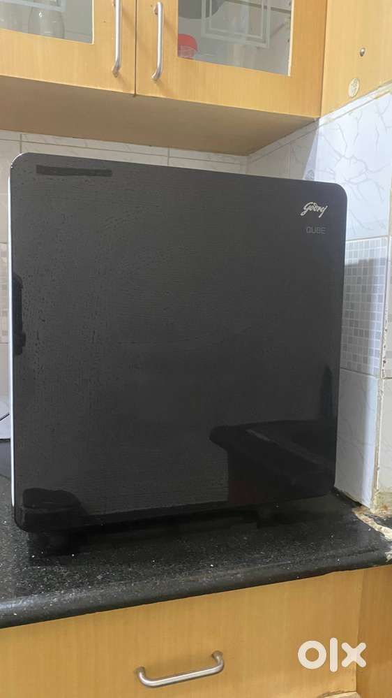 Godrej 30 L Qube Personal Single Door Fridge