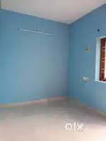 2 BHK house in 1st floor is available for rent