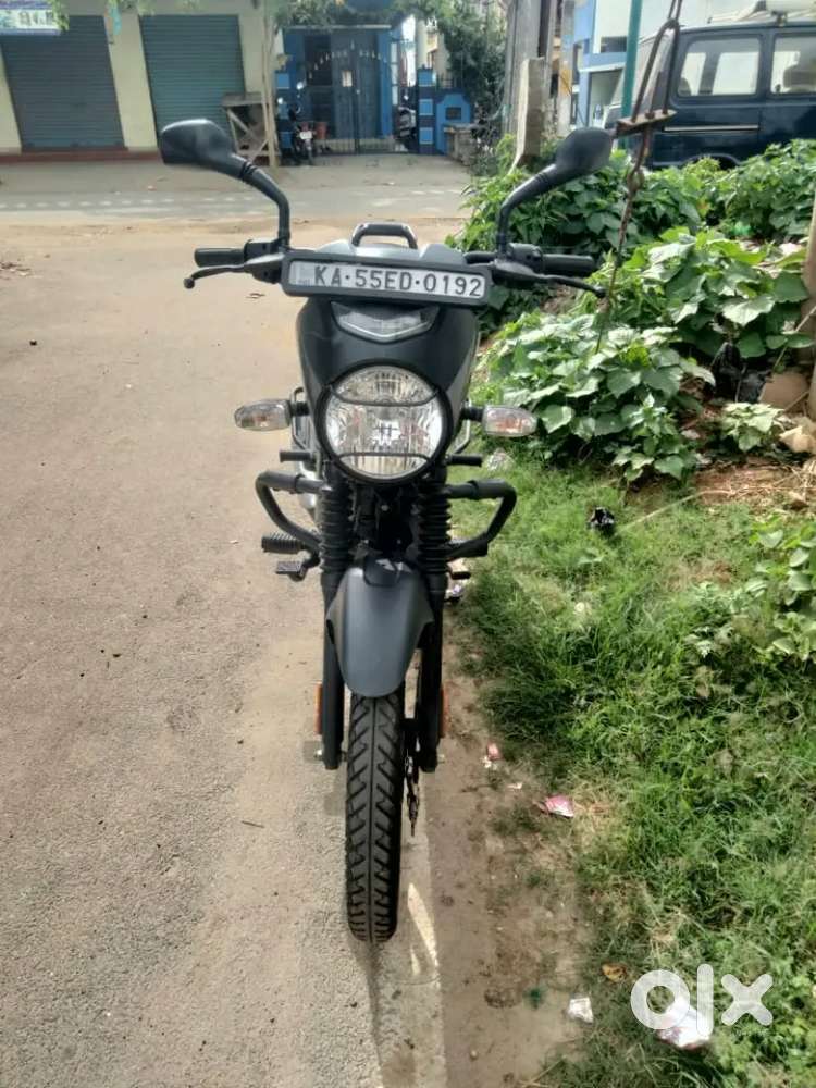 Bajaj CT 100
