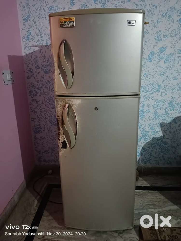 LG REFRIGERATOR