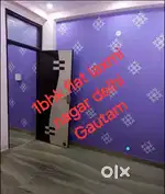 1 bhk flat in laxmi ngar delhi near by v3s mall