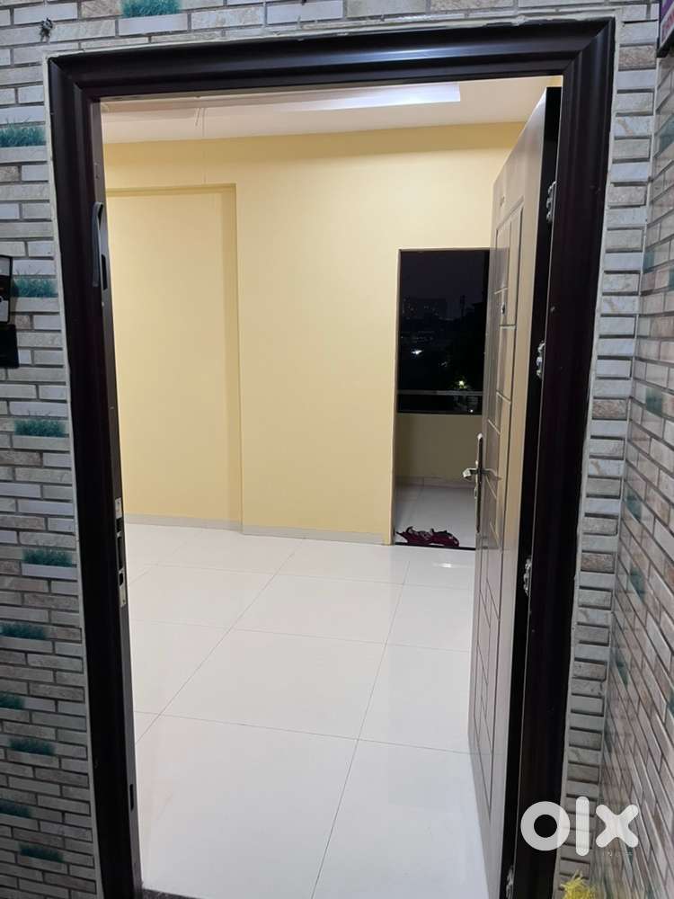 2 BHK flat avialble in narendra nagar