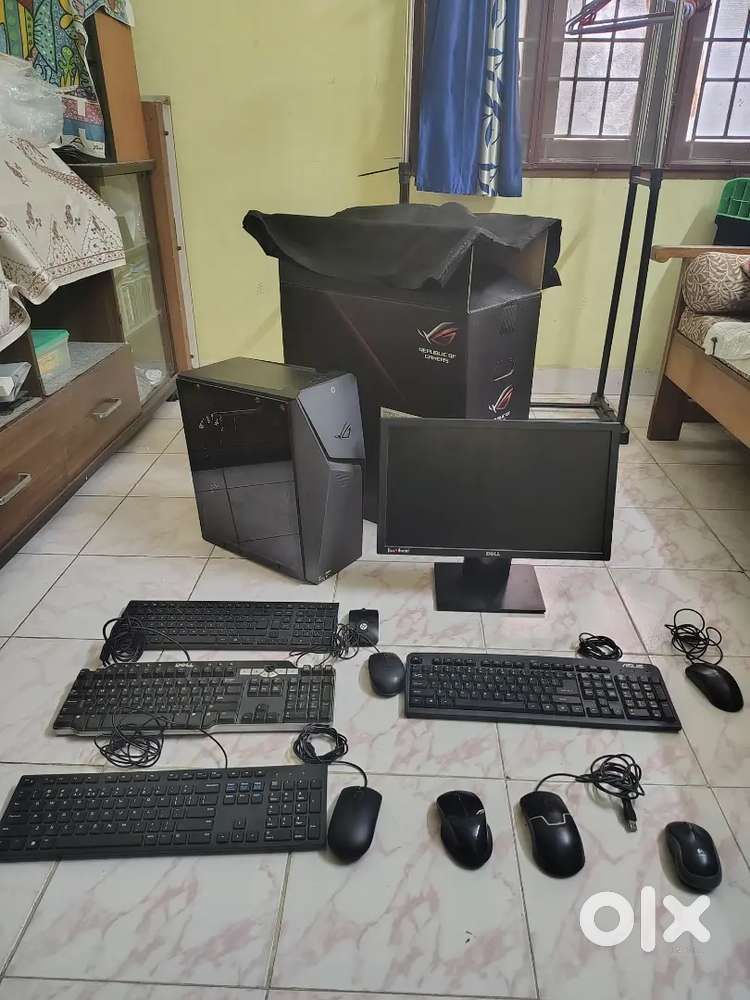 ASUS ROG PC with DELL MONITOR and ACCESSORIES