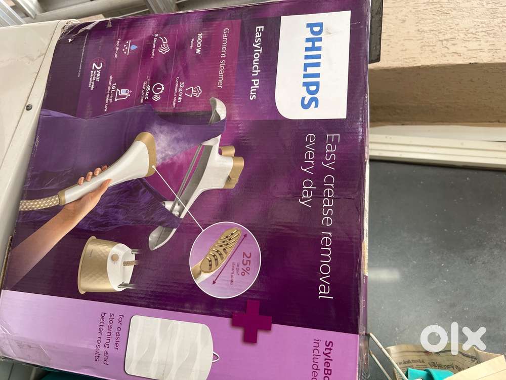 Philips garment steamer for Rs. 3,000