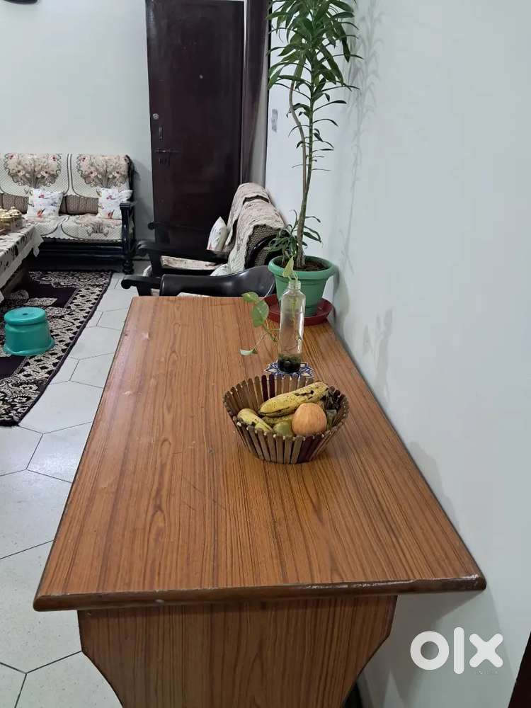 Computer/Study  Table